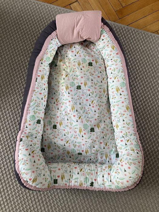 Baby nest foarte putin folosit