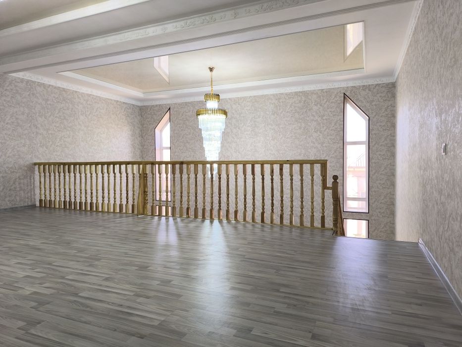 Урганч шахрида 2 каватли 200 м2 Уй сотилади