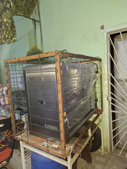Pimak turetski grill aparat sotiladi