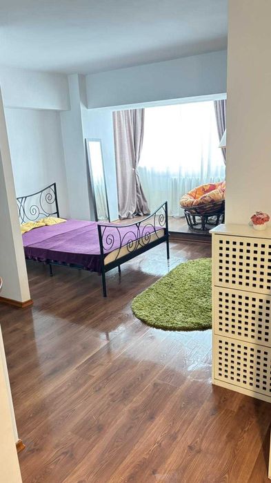 Persoană fizică. Dau în chirie apartament de 1 camera, decomandat, mobilat, utilat în suprafată de 45 mp.