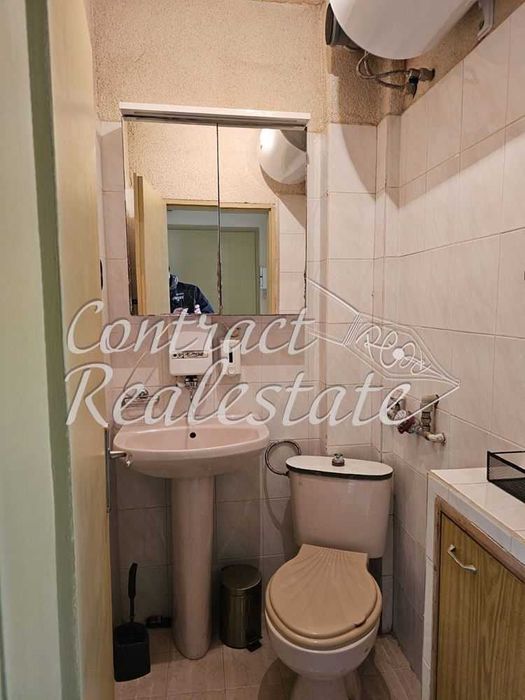 Дава се под наем Двустаен апартамент в Варна, Червен площад - 40 кв.м за 298.86 € - Снимка #5