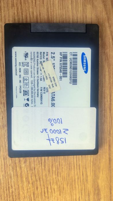 SSD  128 GB, fabricată de Samsung  codul MZ-7PC128D/0H1 seria Samsung 830