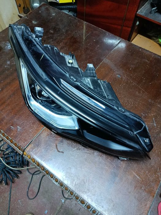 Far dreapta vw golf 8 5H1941060N full led IQ