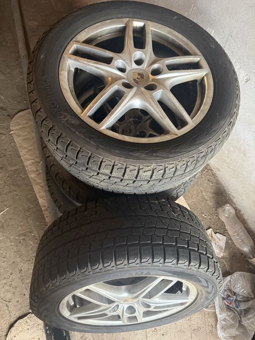 Porsche Cayenne зимни гуми с джанти 19'