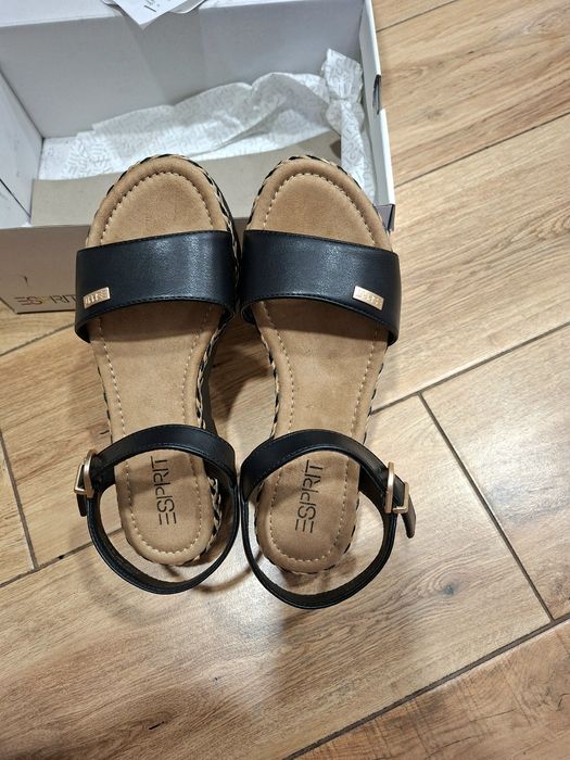 Дамски сандали ESPRIT - номир 38