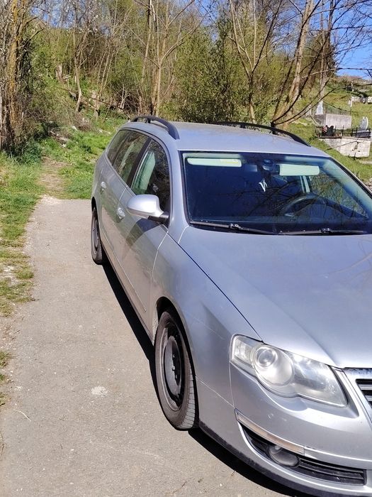 Vând Volkswagen passat B6