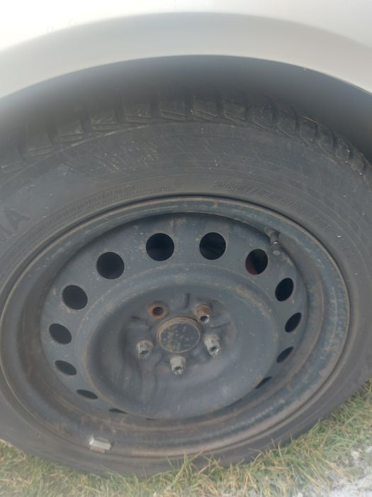 Cauciucuri de iarna  cu jante