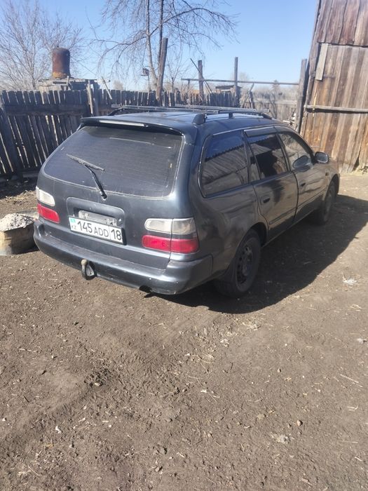 Продам Тойота королла универсал с прицепом