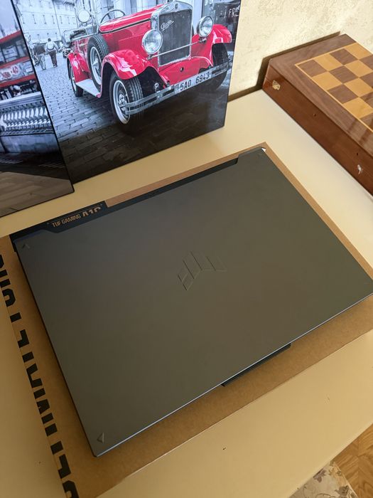 Asus A16 в идеальном состоянии