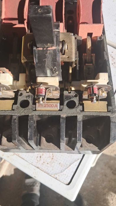 Contactor usol 250 si diode de putere