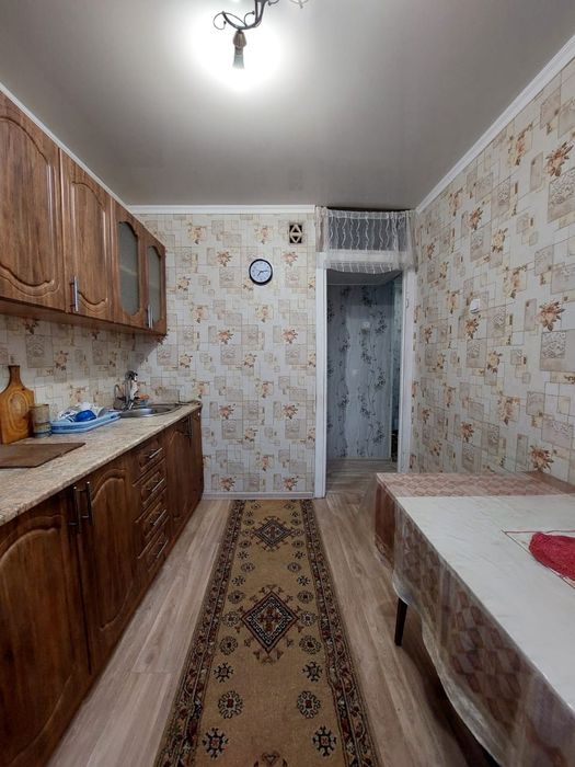 Продам 3 ех комн кв в 19 мкр