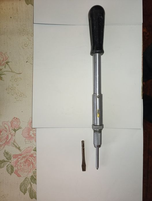 Механическая отвёртка.Сделана в СССР.