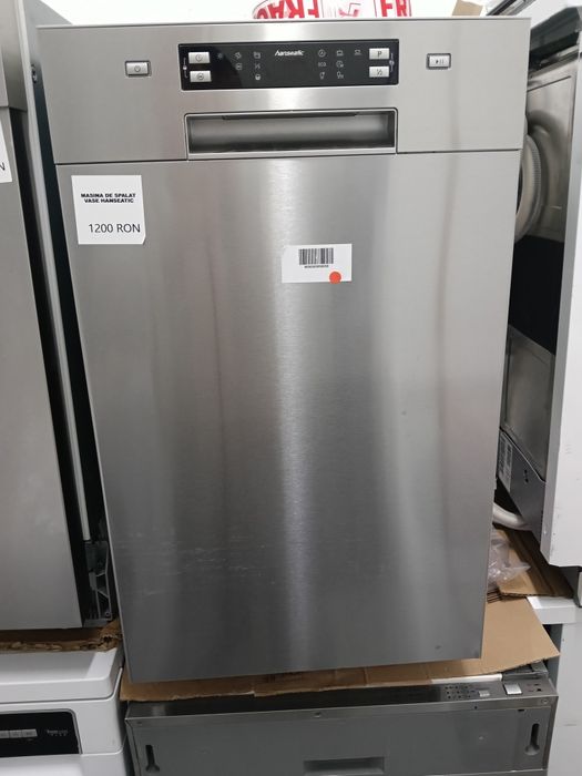 Mașină de spălat vase Hanseatic semi incorporabila 45