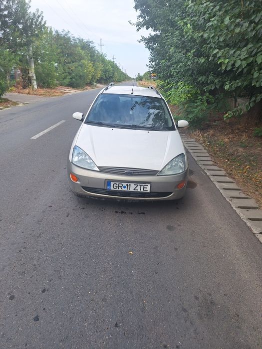Vând ford focus pe dezmembrari
