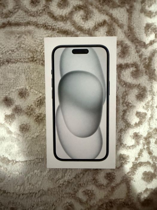 iPhone 15 новый, запечатанный, срочно