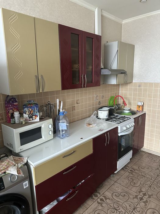 Продам кухонный гарнитуру