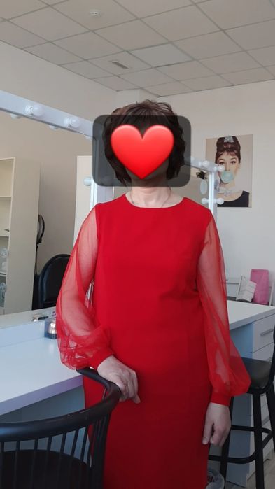 Платье женское вечернее.