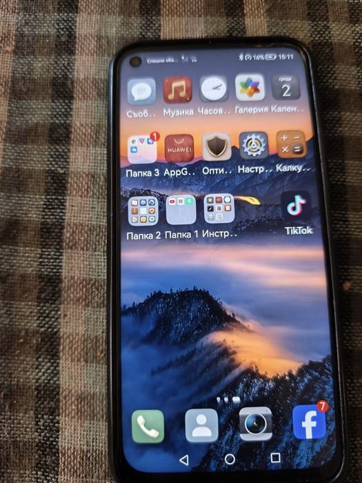 Продава Huawei P40 lite