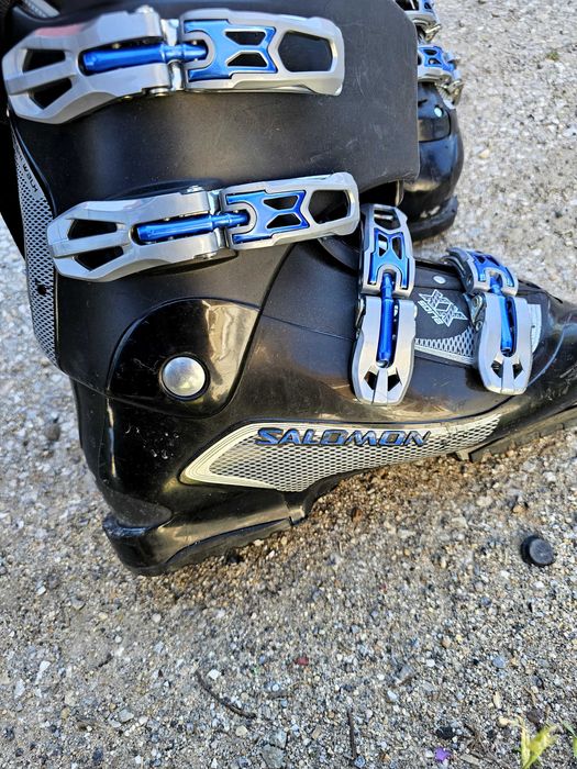 Обувки за ски...