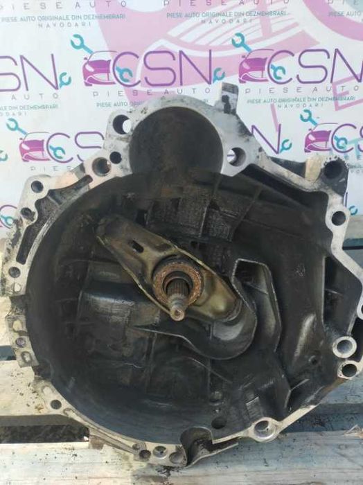 Cutie viteze manuala VW Passat B5 1.9 TDI cod OE: 012301211ac