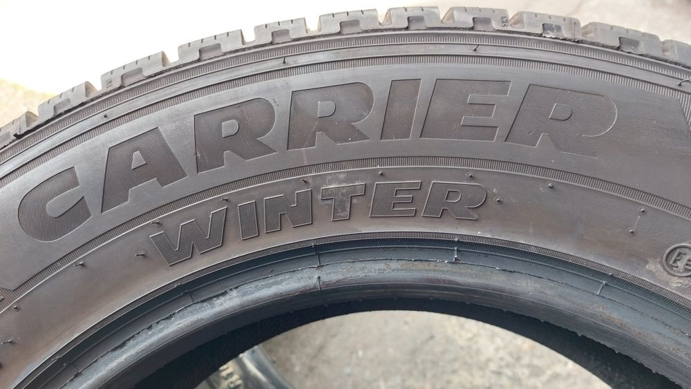 Зимни гуми за Бус 215/65/16 C Pirelli Carrier Winter 2 броя