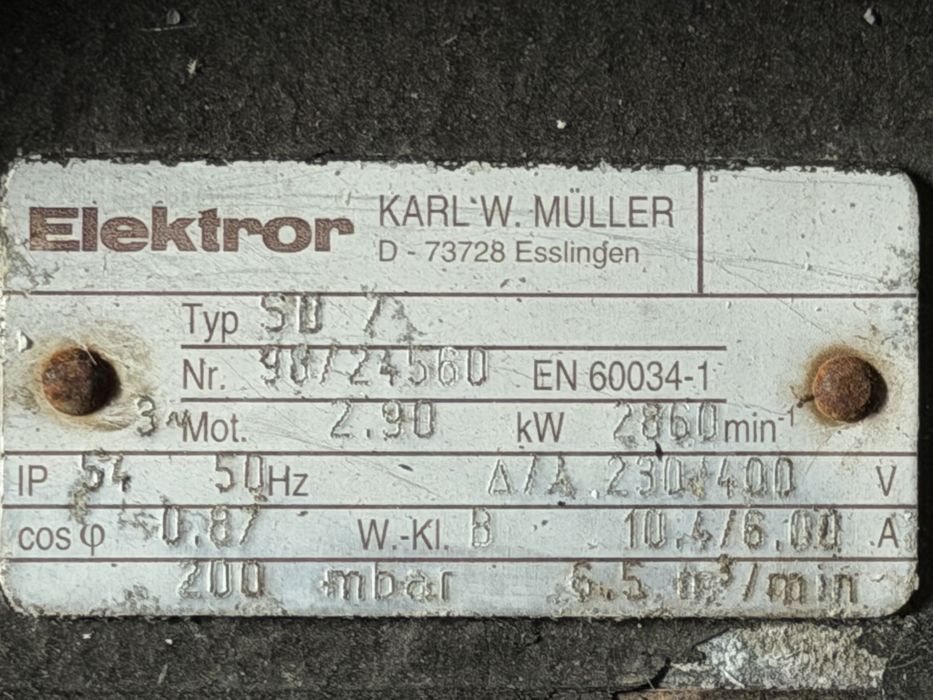 Вакуум помпа тип въздуходувка 6.5m3/min 200mbar 2.9 kW