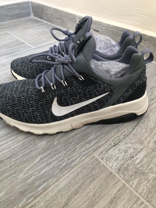 Продавам маратонки Nike air