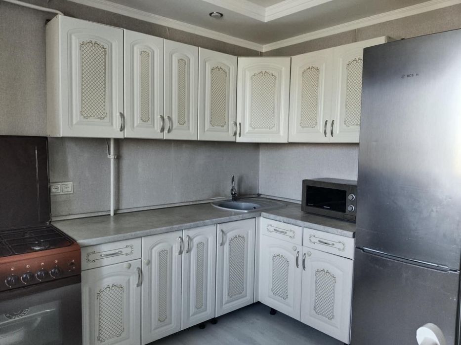 Продам кухонный гарнитур