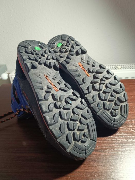 Обувки - Karrimor Waterproof shoes