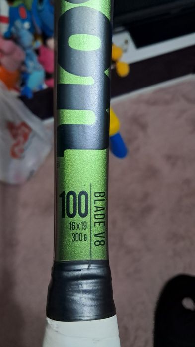 Rachetă tenis Wilson Blade 100, V8, 300g