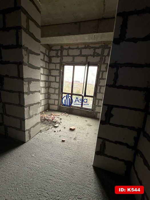 Srochna sitidan 3x xonali karobka sotiladi K544