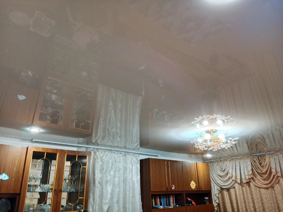 Натяжные потолки