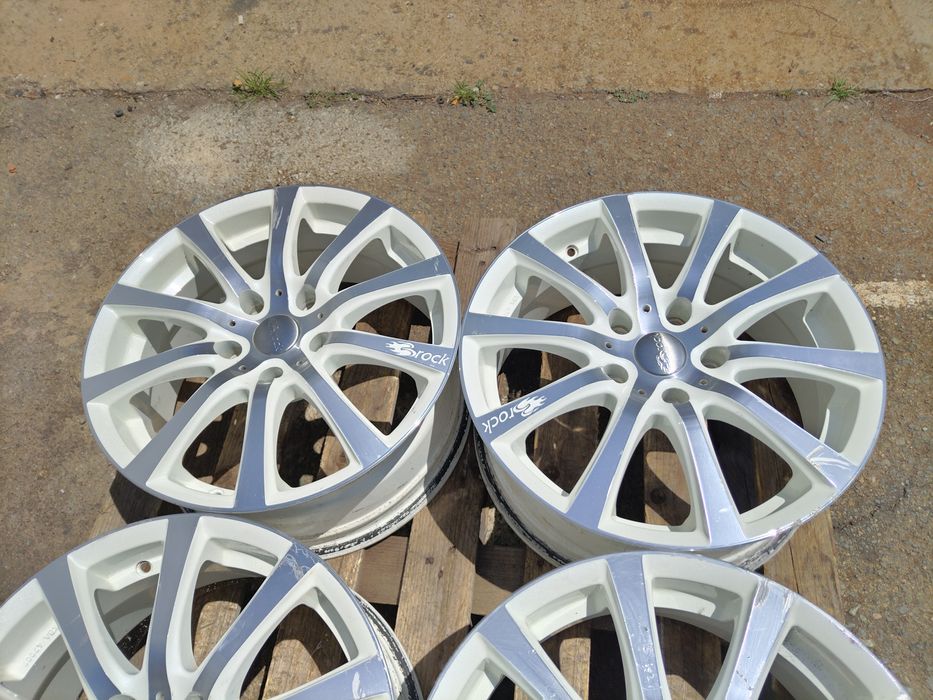 17 цола 5 х 120 мм БМВ - 7,5 инча / ЕТ 35