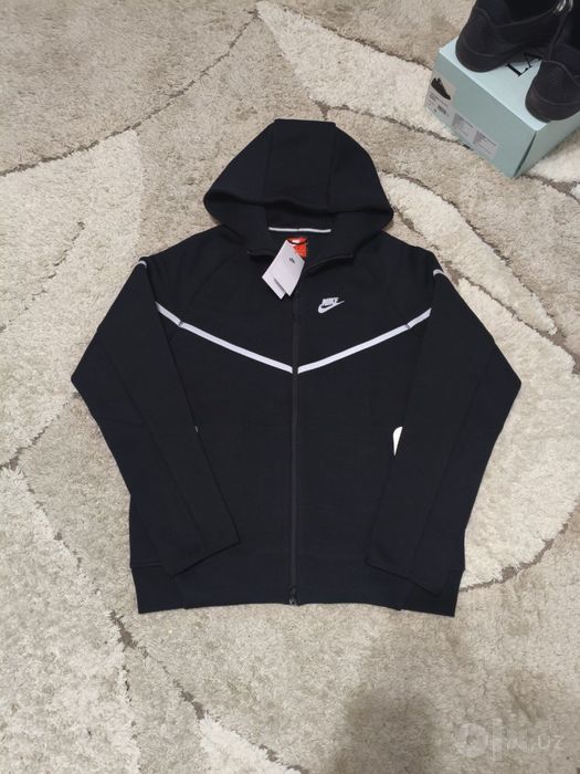 Nike tech fleece