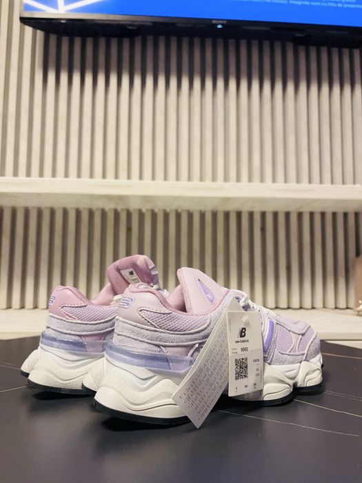 New Balance 9060