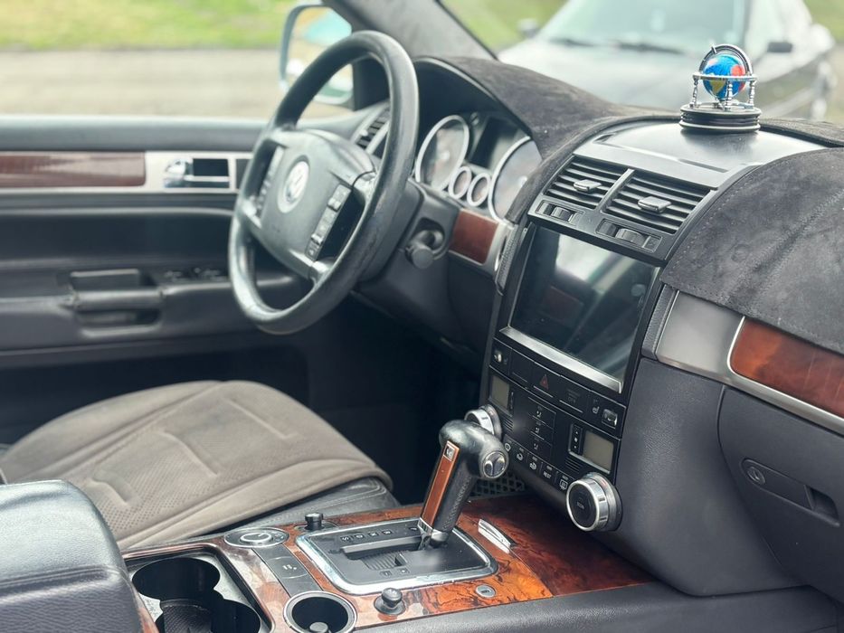 Продам Тоуарег 3.2