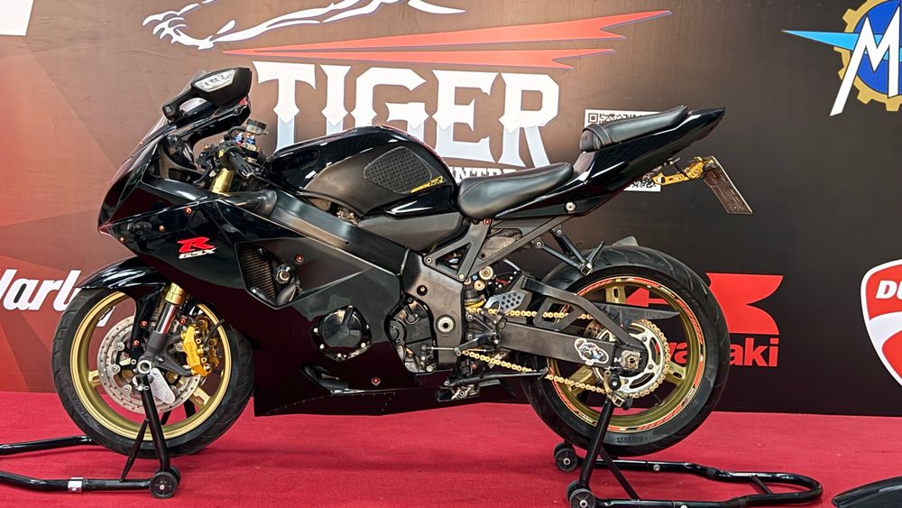 Suzuki GSX-R600 Legendary