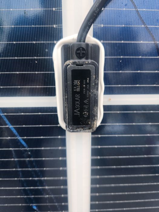 Vând panouri solare