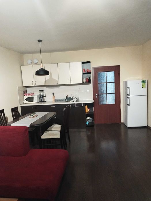 ТРИСТАЕН, Идеален център