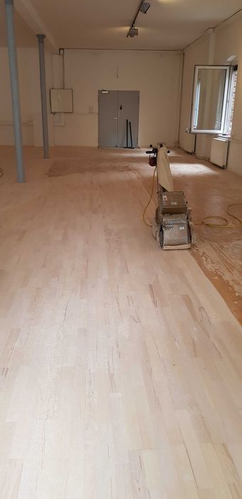 Циклене на паркет и дюшеме