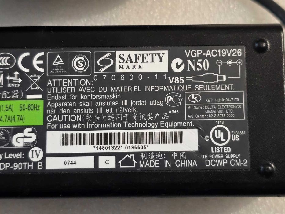 Incarcator laptop Sony Vaio19.5V 4.7A VGP-AC19V26, mufa  6.5 x 4.4 mm