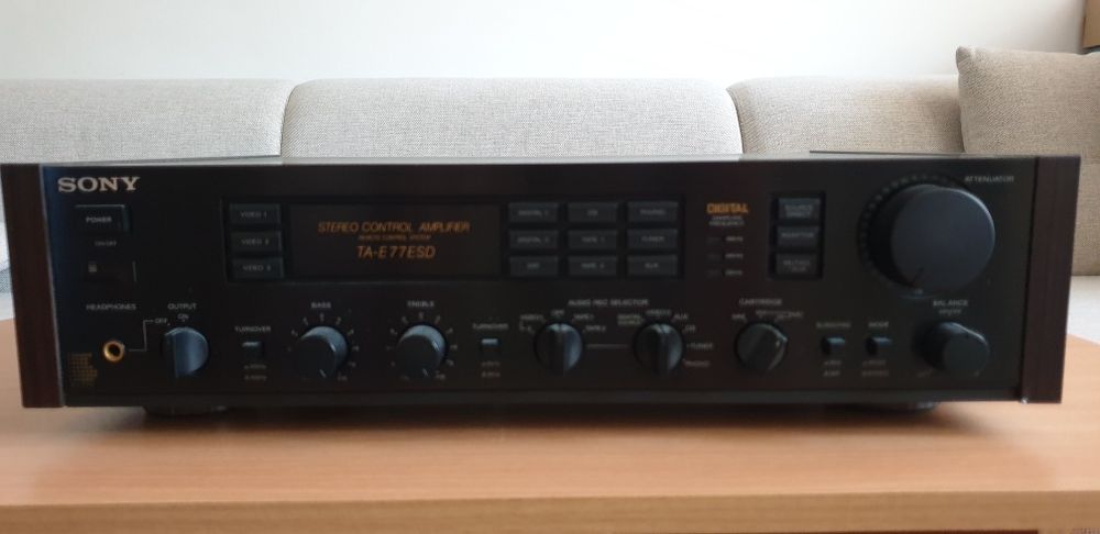 Sony TA E 77 ES - preamplificator