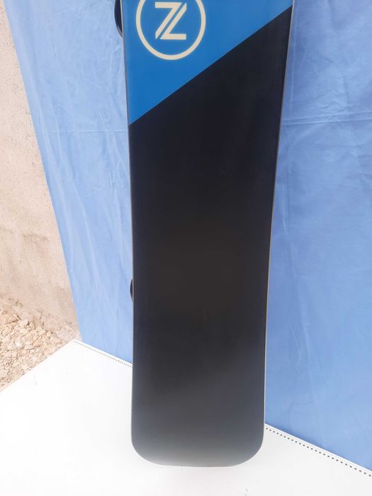 Сноуборд NIDECKER AXIS с автомати 156см.