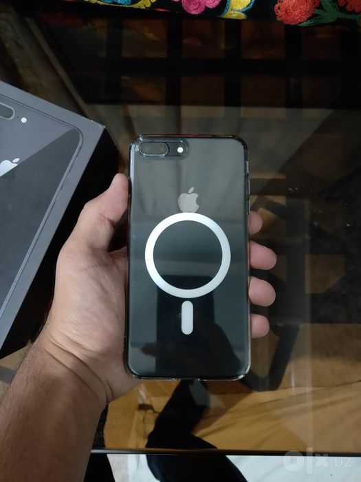 iPhone 8 plus sotiladi
