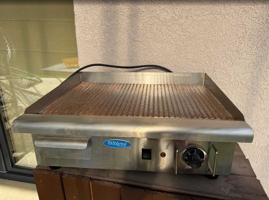 Gratar electric Grill frytop striat 550×365 mm, inox