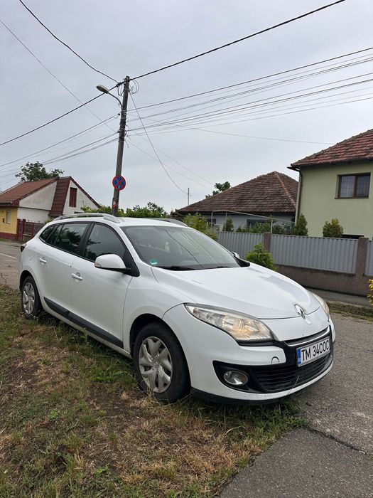 RENAULT Megane 2013