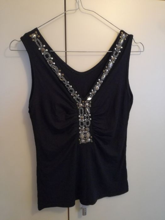 Maieu culoare neagra