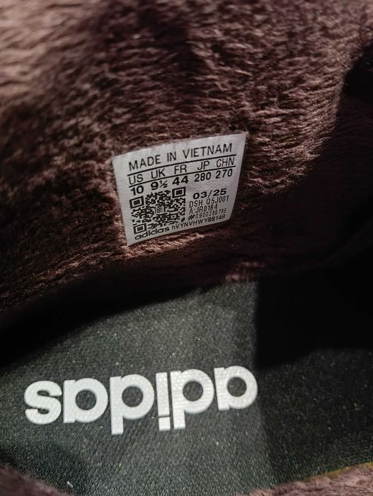 Почти нови топли оригинални мъжки зимни кецове Adidas 44 номер Зелени