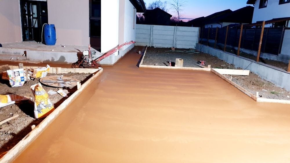 Turnare Beton finisat cu cuarț si Elicopter, sapa hală industrial