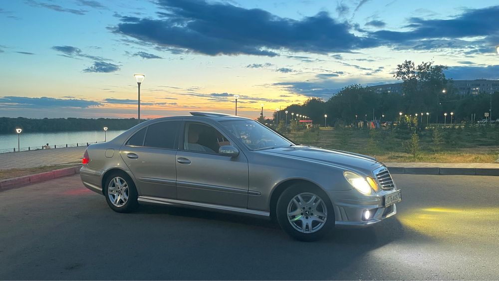 Мерседес машинасы